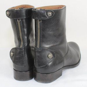 Frye Melissa Button Back Zip Short Boots Sz US 8,5M